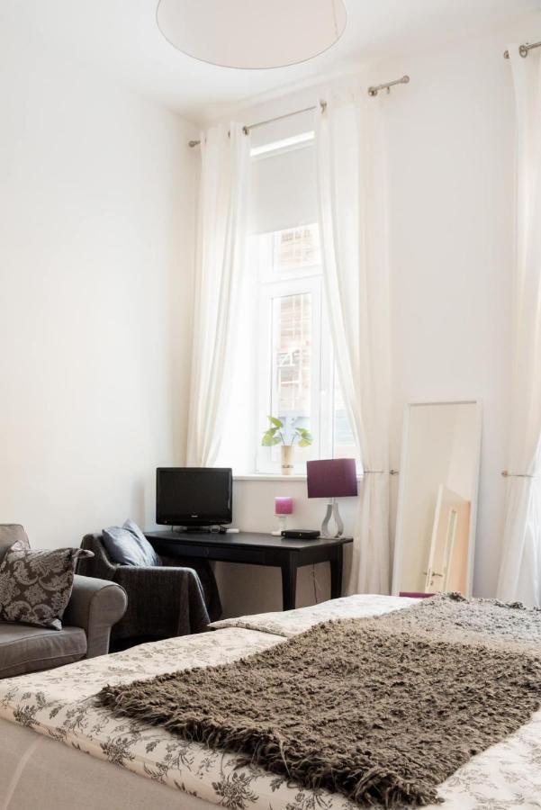 Luxurious And Spacious 5 Min Walk To City Center, 1-2 Vienna Luaran gambar